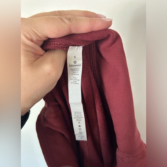 Wunder Lounge Super High-Rise Tight 28" Size 6 - Picture 11 of 11